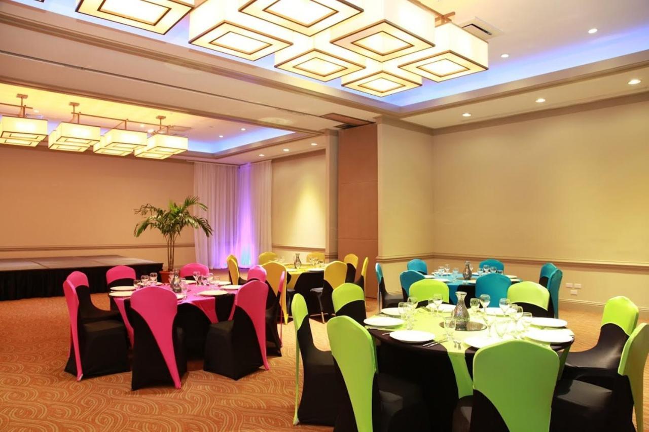 All Inclusive - Divi Village Golf And Beach Resort Palm Beach Buitenkant foto